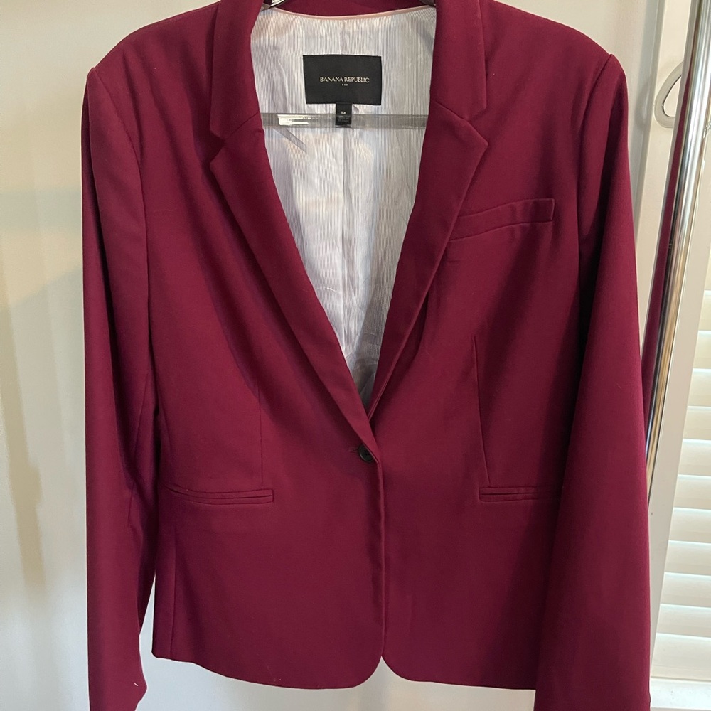 Banana Republic Women's Deep Red Blazer